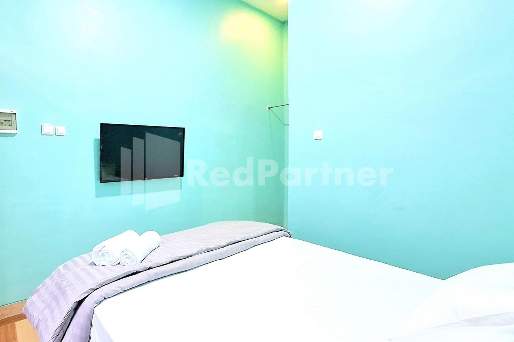 Griya Prashasta Mitra Reddoorz Hotel Kediri  Exterior photo